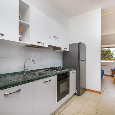 Nyaraló Il Giardino Sul Mare By Interhome *