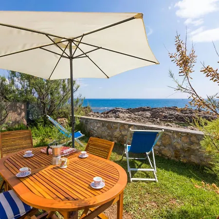 Nyaraló Il Giardino Sul Mare By Interhome Castiglioncello
